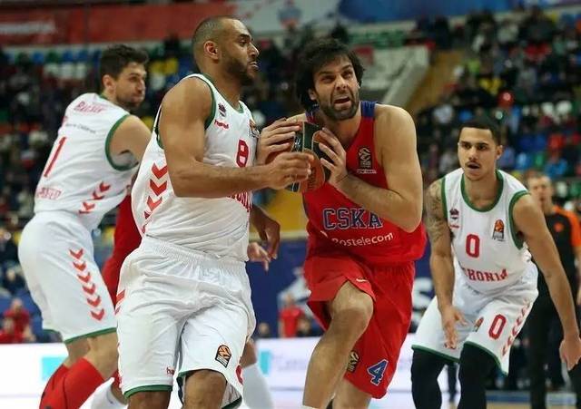 凯尔特人自2015年首次缺席圣诞大战 球员迎短暂休息（凯尔特人自2015年以来首次无缘圣诞大战，球员将获短暂休整）