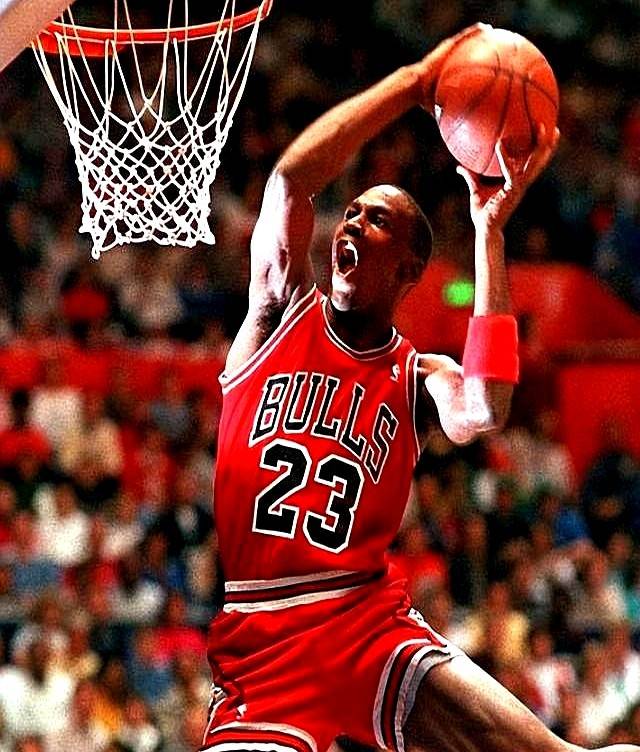 三分弹无虚发！陈林坚加盟山东首秀三分5中5得到19分（首秀神准！陈林坚为山东三分5投全中砍下19分）