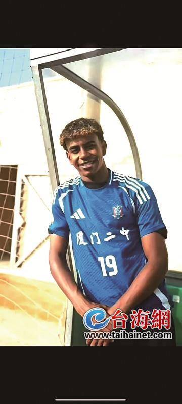 博洛尼亚官方：贝尔纳代斯基接受锁骨手术，将缺席6周时间（博洛尼亚官宣：贝尔纳代斯基完成锁骨手术，预计缺阵6周）