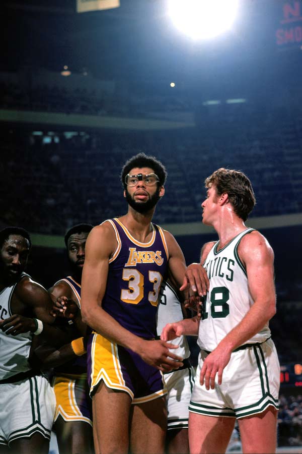 范戴克：萨拉赫？他马上要去踢非洲杯，对我们来说没什么变化（范戴克谈萨拉赫将征战非洲杯：对球队影响不大）