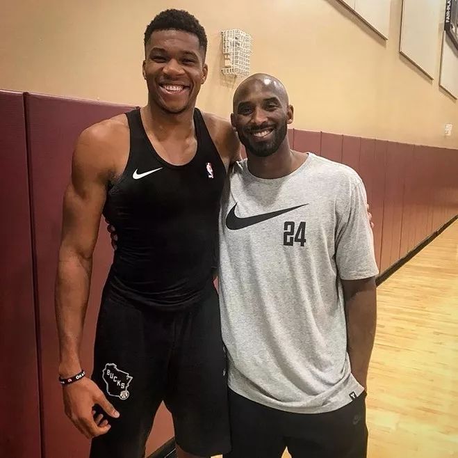 弗里克谈巴萨伤病危机，18岁库巴西创西甲传球纪录（弗里克解读巴萨伤病潮，18岁库巴西刷新西甲传球纪录）