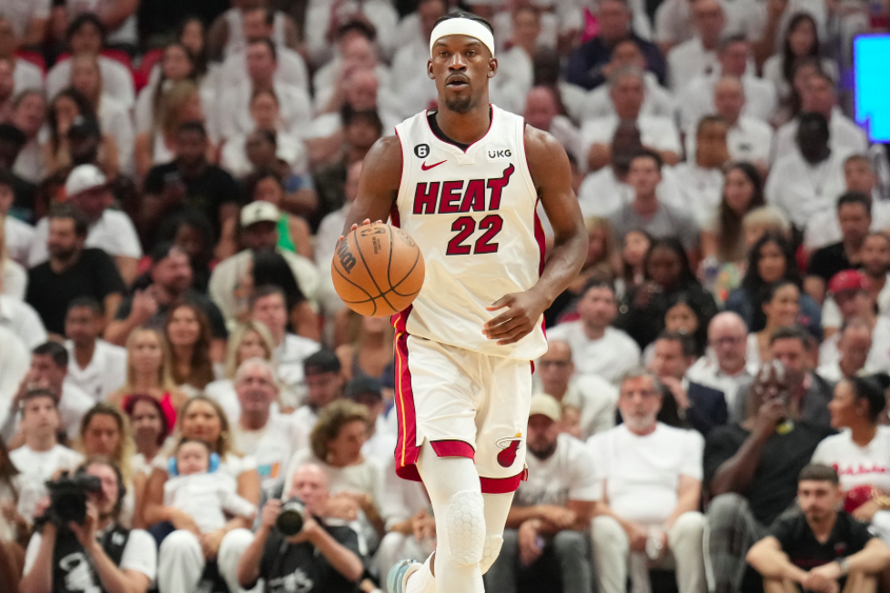 今日对阵森林狼：哈滕可以出战，阿隆·威金斯出战成疑（今日战森林狼：哈滕确认出场，阿隆·威金斯出战存疑）