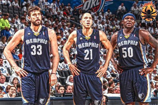 帕金斯：湖人防守糟糕的根源是东契奇，他整场都在向裁判抱怨（帕金斯：湖人防守差的主因是东契奇，他全场对裁判抱怨不休）