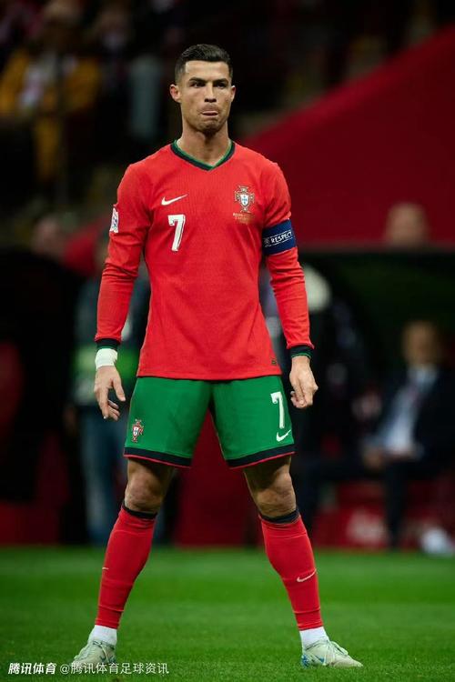 斯潘塞兄弟同日爆发，得分同时创下赛季新高（斯潘塞兄弟同日齐发力，双双刷新赛季得分新高）