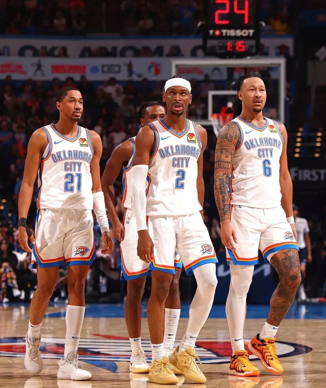 NBA伤病更新：哈登缺席两场关键比赛（NBA伤情速报：哈登因伤缺阵两场关键战）