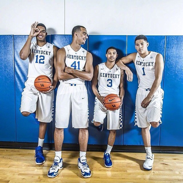 戴维对乌迪内斯的进球被吹越位，但VAR划线似乎存在问题（戴维对阵乌迪内斯进球被判越位，VAR划线存疑）