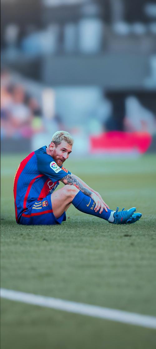 哈克斯：我们要咬牙攻坚拼出赢球的路 绝不甘心于此想成为强队（哈克斯：咬牙攻坚寻求胜利之路，不甘现状，立志成为强队）