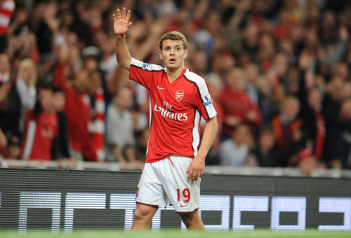 徐杰：今天广州队给我们制造了很大困难 祝徐昕越来越好&不要受伤（徐杰：广州队今天给我们施加了巨大压力 祝徐昕越来越好并远离伤病）