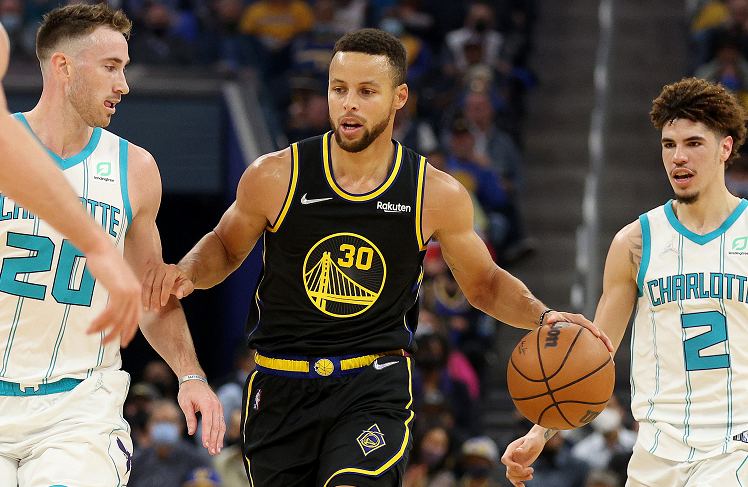 记者：道格拉斯-路易斯不愿加盟费内巴切，更愿意重返英超（记者：道格拉斯-路易斯无意去费内巴切，更倾向回归英超）